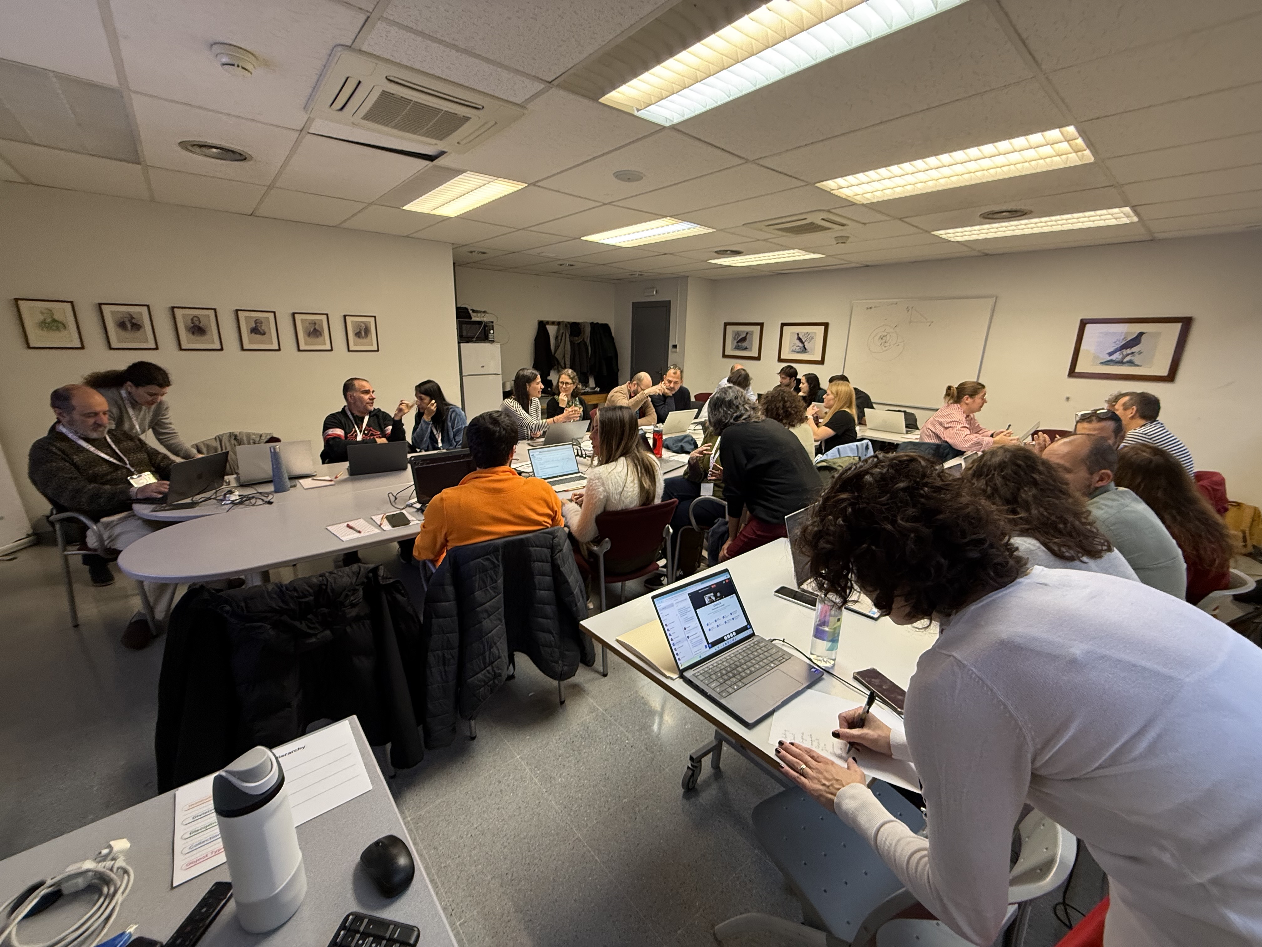 Workshop discussion inside CSIC-MNCN